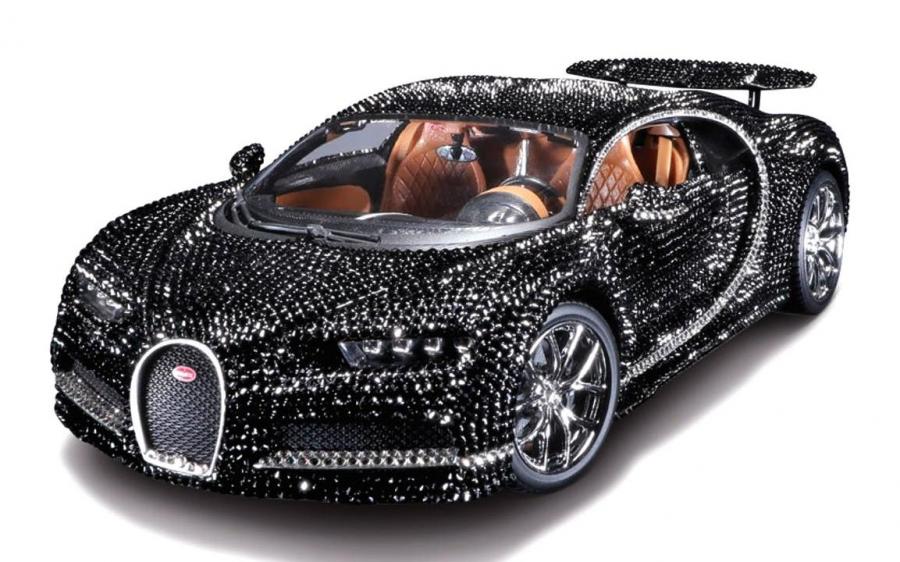 Bugatti Chiron Scale Model by Bburago '2019